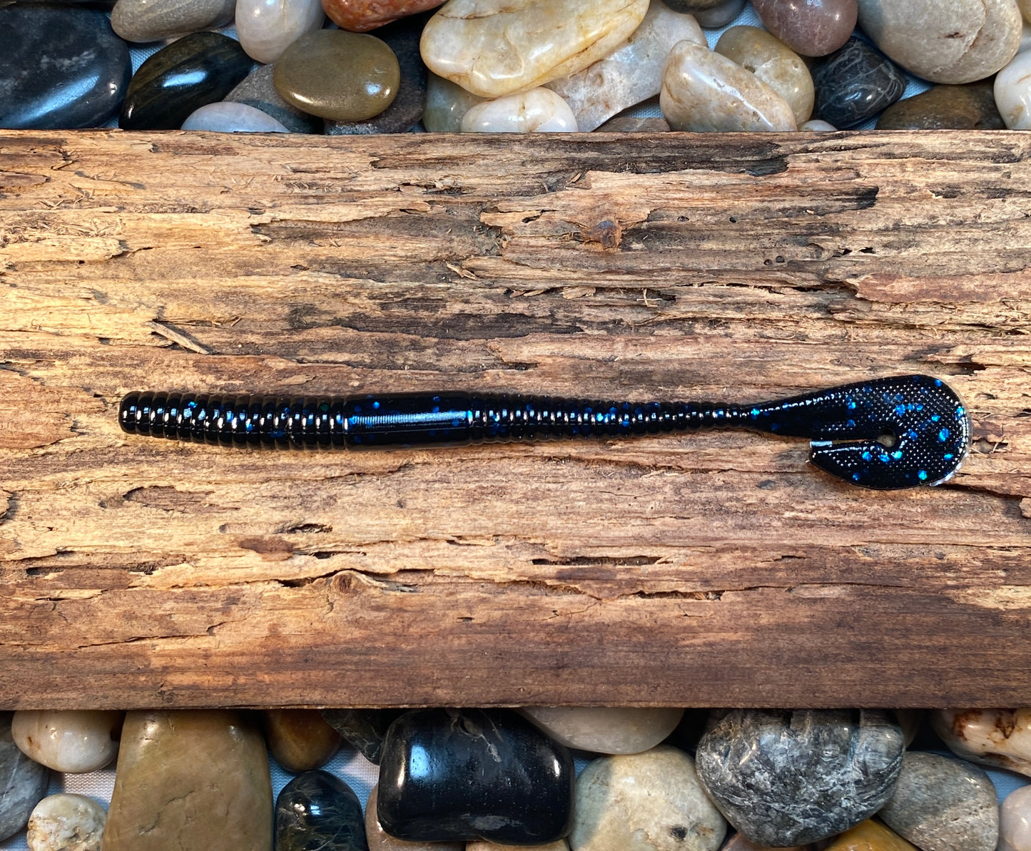Minor Insurgency Worm 5 inch
